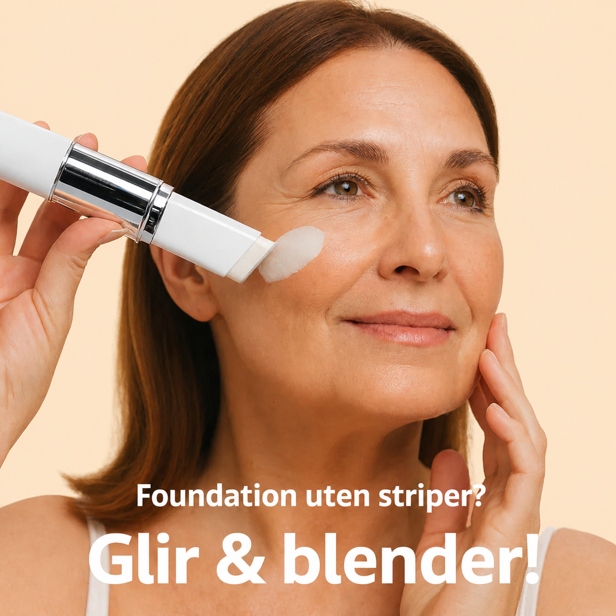 Silkebørste 2-i-1 foundation med integrerad borste